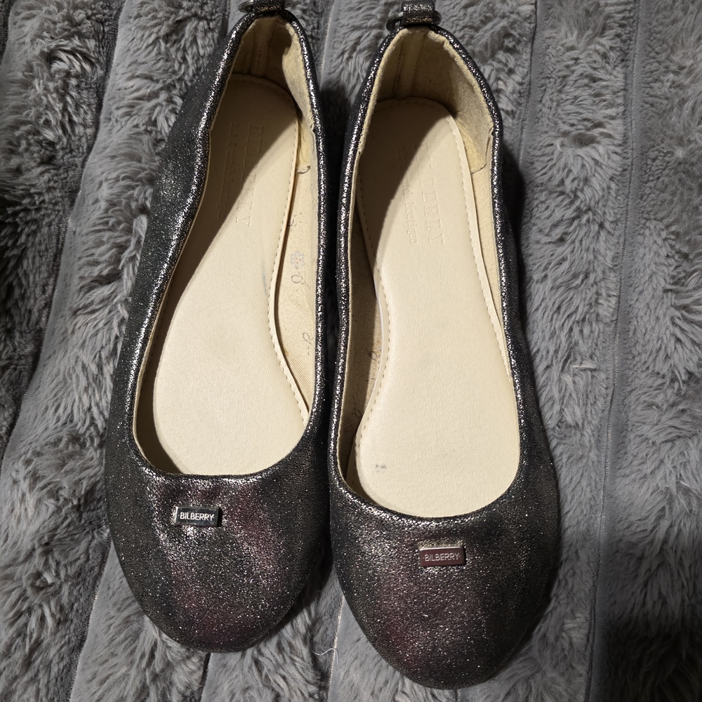 Bilberry Mix & Match Boutique Glittering Gray Ballet Flats